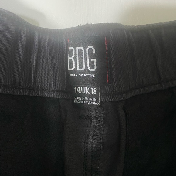 BDG Mia Straight Leg Chino Pant - Picture 7 of 9